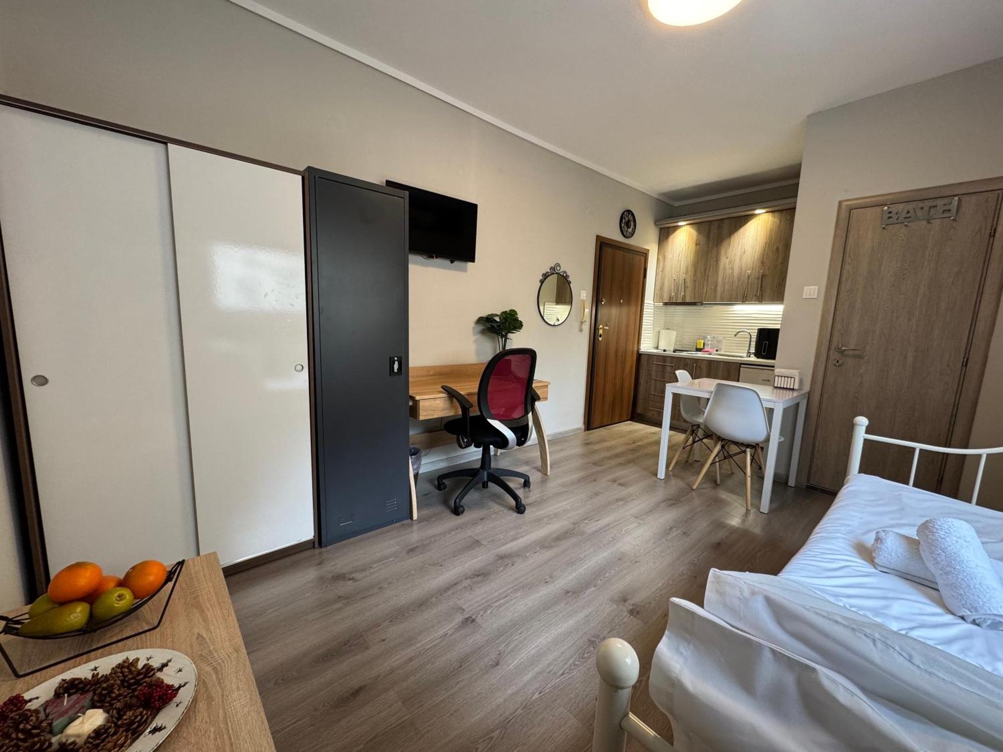 Work From Home Project Thessaloníki Luaran gambar